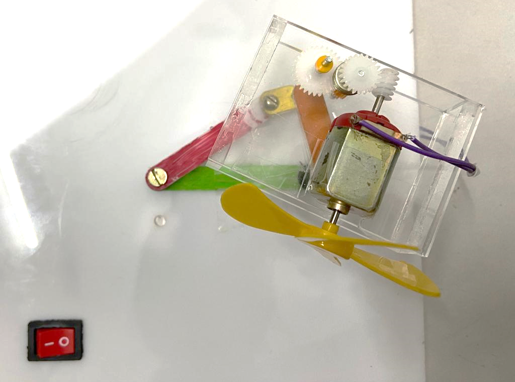 Oscillating Fan Mechanism Top View